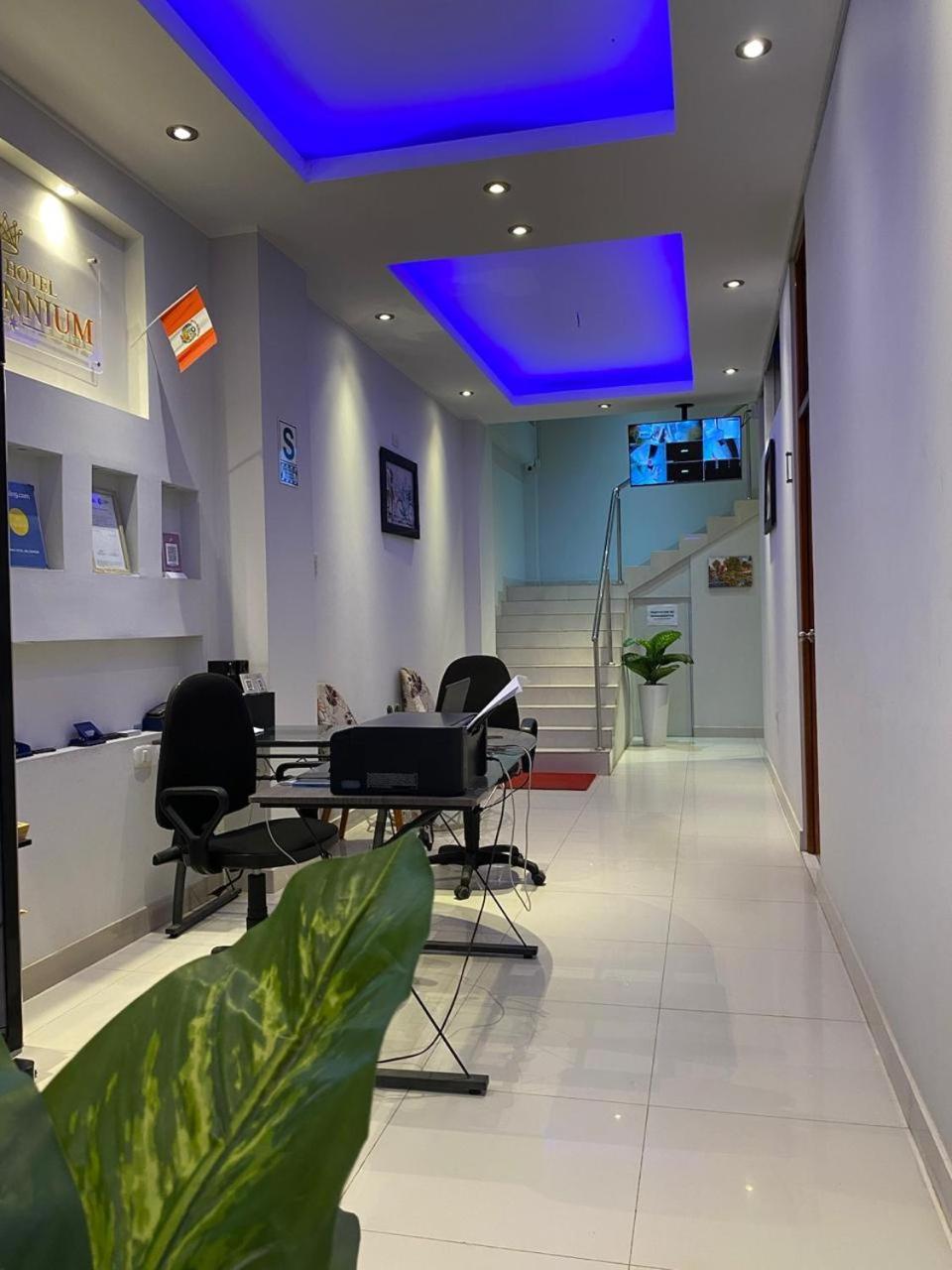 Millennium Hotel Corporative Сан Висенте де Канет Екстериор снимка