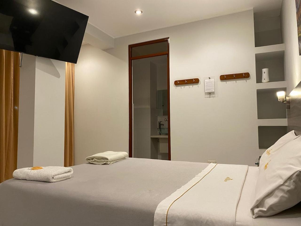 Millennium Hotel Corporative Сан Висенте де Канет Екстериор снимка